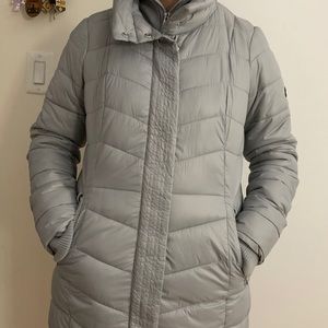 Jessica Simpson Women’s fashion puffer jacket